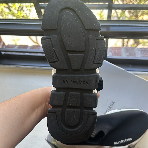 Balenciaga Speed Trainer Sock Sneakers - Picture 5 of 9